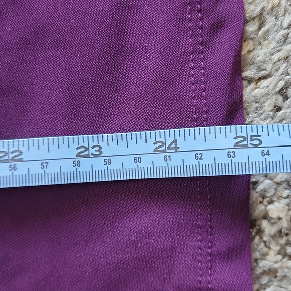 Plum blouse, sz M - Picture 8 of 12